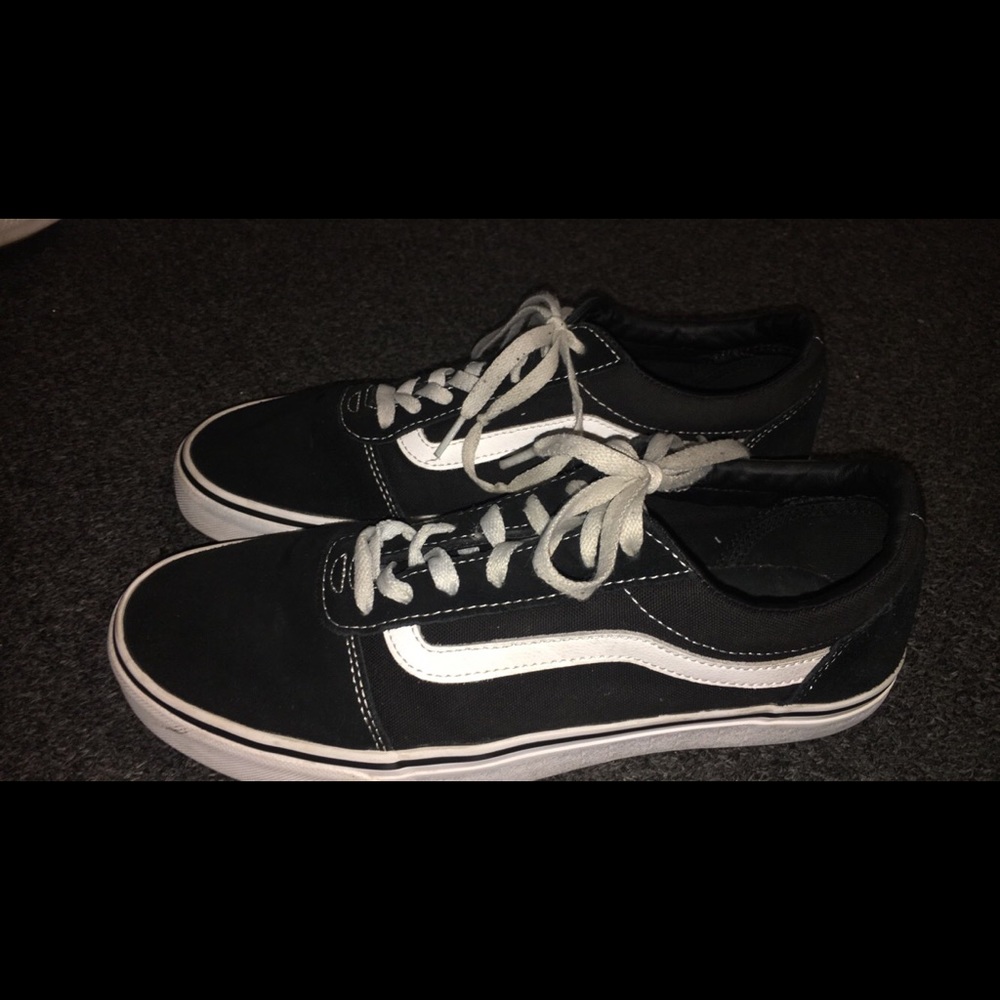 Vans “Old Skool” Black